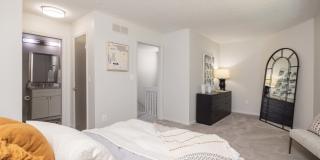 The Garratt Gallery 33