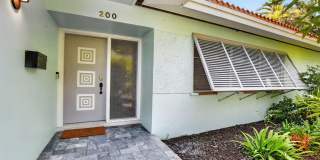 200 NW 11th Avenue Gallery 1