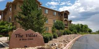 Beautiful 3 Bed 2 Bath Condo with Amazing Mountain Views!!! Gallery 1