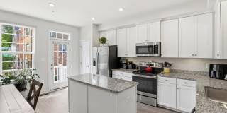 4915 Crest View Drive Gallery 14