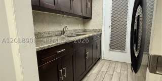 1480 E Sample Rd Gallery 11