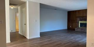 Mature dog considered. Nice home, convenient location off Placer & Wisconsin, Rdg. Gallery 12