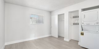 Ardella on 28 Gallery 12