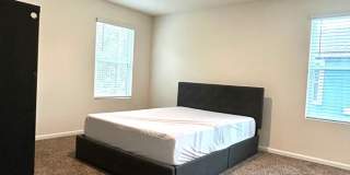 4BR Home with Solar Panels + Whole-Home Water Filtration Gallery 16