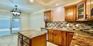 308 North Lockeport Drive Gallery 4