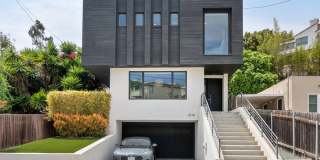 3218 Ibis Street Gallery 1