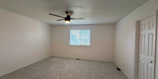 Like New 3 Bed 3 Bath Home Located in Stetson Hills & The Powers Corridor!!! Gallery 19