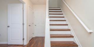 3 Bed Updated Condo Gallery 8
