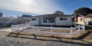 4 Bedroom Home 2 Car Garage with Fenced Yard and Extra Parking Gallery 1