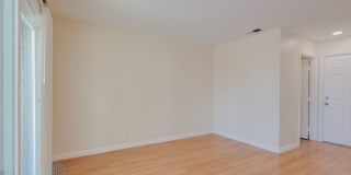 4 Bed 3 Bath Single Family House with Large Backyard in Moreno Valley Gallery 9