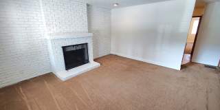 *Clean & Spacious 1BR/1BA Apartment Available in Mt. Washington* Gallery 3