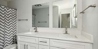 47 W Stone Avenue Gallery 7