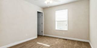 2 Bedroom, 2 Bathroom duplex with garage Gallery 17