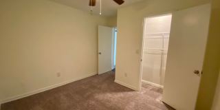 Oak Pointe Gallery 29