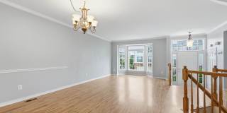 7035 KINGS MANOR Drive Gallery 12