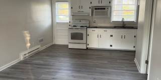 Updated One Bedroom Apartment in Matthews- July Free Gallery 3