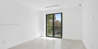 1825 NE 26th Ave Gallery 47