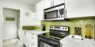 4420 NW 30th Ct Gallery 24