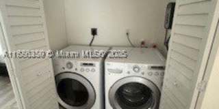 2201 NW 6th Ct Gallery 8