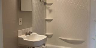 STUDENTS WELCOME! One-Bedroom Bungalow 1 Block from CSU! Gallery 7