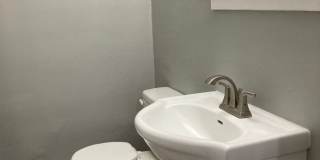 Beautiful 6 bedroom 2 bathroom House! Gallery 5