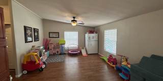 3 Bed, 2 Bath, 2 Car Garage Home For Rent Gallery 17