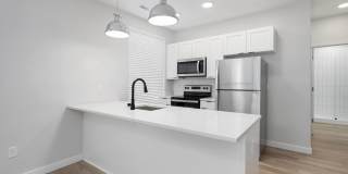 Crossline Gallery 16