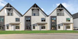 208 Richards Street - A Gallery 1