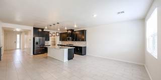 14090 W OLD OAK Lane Gallery 12