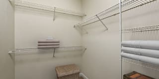 Avalon at Traville Gallery 10