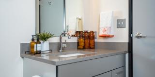 Sunshine Apartments Gallery 13