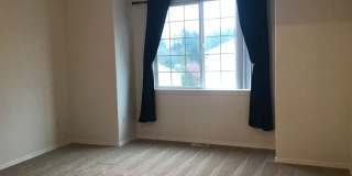 4 Bed 3 Bath Gated Townhome Near Maplewood Golf Gallery 11