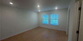 1427 W CHESTNUT STREET Gallery 23