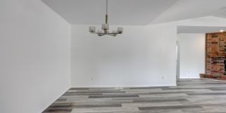 721 W 31st Terrace Gallery 12