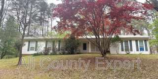 261 Ridgewood Rd Gallery 1