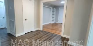 1067 Crescent Drive Gallery 13