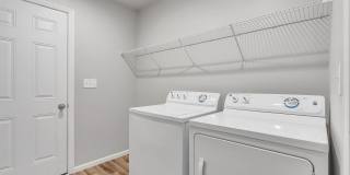 Beautiful 2 Bed 2 Bath | Waterloo | Near Lost Island Waterpark Gallery 42