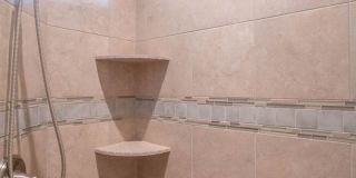 Stunning 2 Bedroom Fully Furnished Home. Community Pool & Mini Golf! Gallery 58