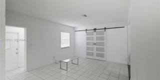 1425 NW 10th Pl Gallery 9