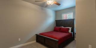 Fully Furnished Condo!!  3 bedroom 2.5 bath minutes from the U of A!!!! Gallery 19