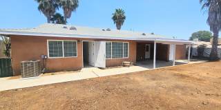 Single Story Senior Home 55+ community- Newly Remodeled- Ready To Move In. Gallery 40