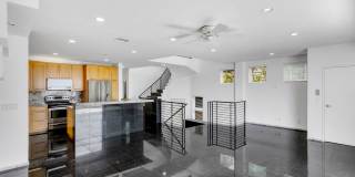 3 Bed 3 Bath Ocean View, Penthouse "Mark Singer" Residence in Downtown Laguna Beach Gallery 11