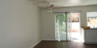 Lovely 2 bedroom townhouse Gallery 6