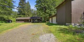 671 Ragland Road — 4-Bedroom Home on Approximately 4 Acres Gallery 1