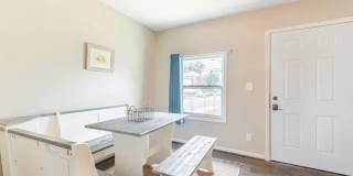 Furnished Germantown Charmer- available for 1-3 month stays! Furnished Germantown Charmer- available for 1-3 month stays! Gallery 20