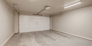 3 Bed, 2 Bath, 2 Car Garage For Rent. Pet Friendly Gallery 8