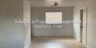 Cute 3 Bedroom Home with Garage Gallery 7