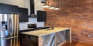 433 S Columbus Street Gallery 4