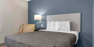 Detroit - Rochester Hills Gallery 23
