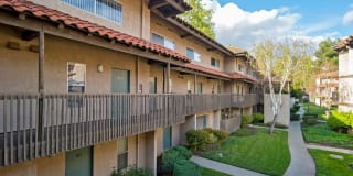 Wilbur Oaks Apartments Gallery 8